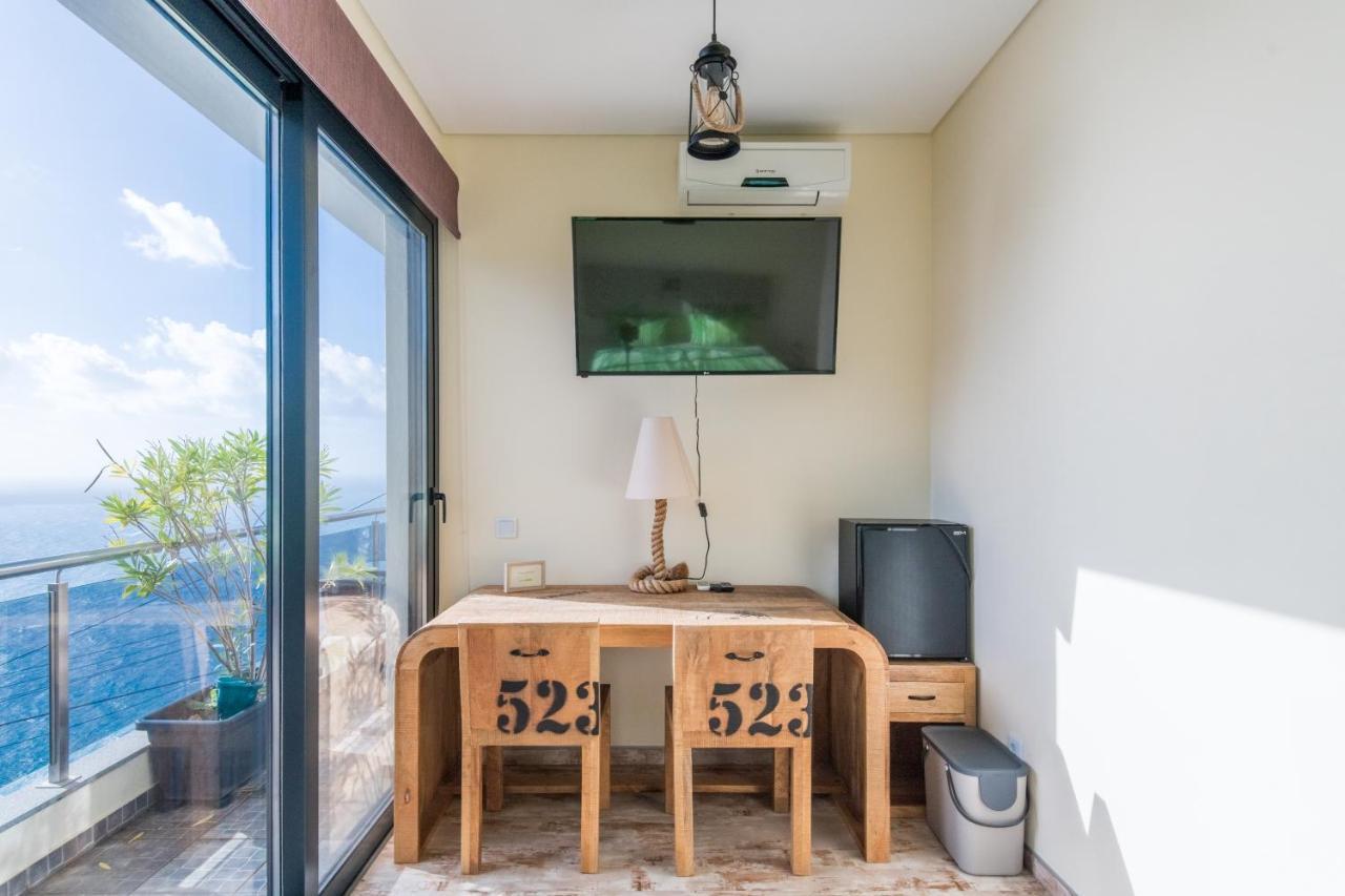 Guesthouse-Theview (Adults Only) Рибейра-Брава Экстерьер фото
